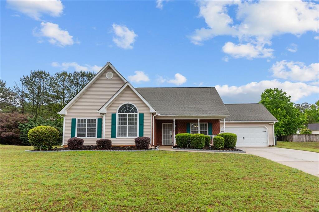 3854 Wheaton Court Snellville, GA 30039 - Photo 1 of 38