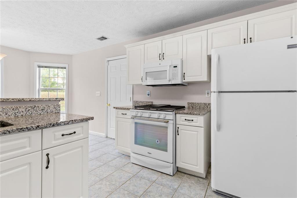 3854 Wheaton Court Snellville, GA 30039 - Photo 20 of 38
