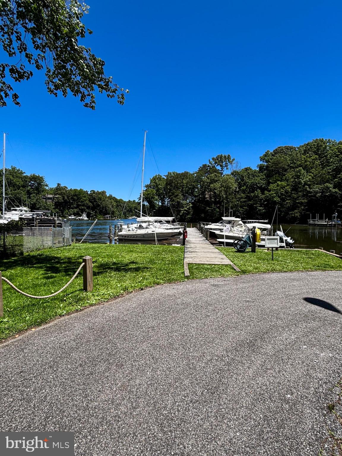 1876 Severn Grove Road Annapolis, MD 21401 - Photo 34 of 36 Boat slips