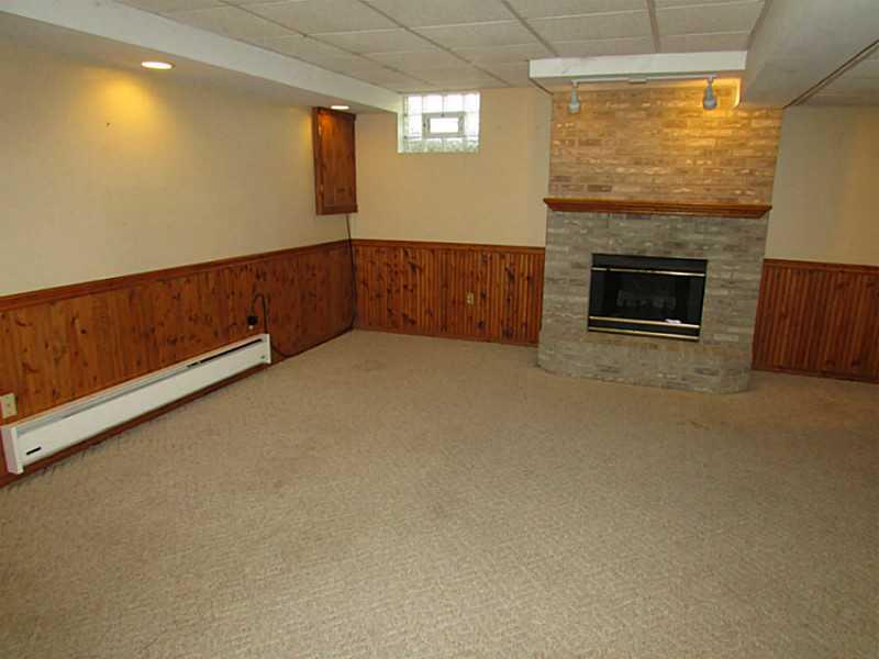 523 Howell Street Elizabeth, PA 15037 - Photo 24 of 25 Basement/Game Room.