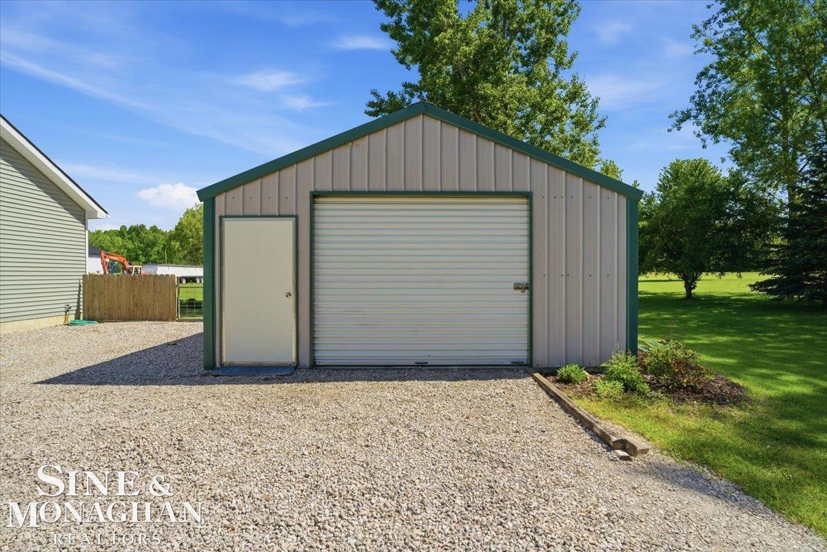 9201 Lambs Road Goodells, MI 48027 - Photo 32 of 50