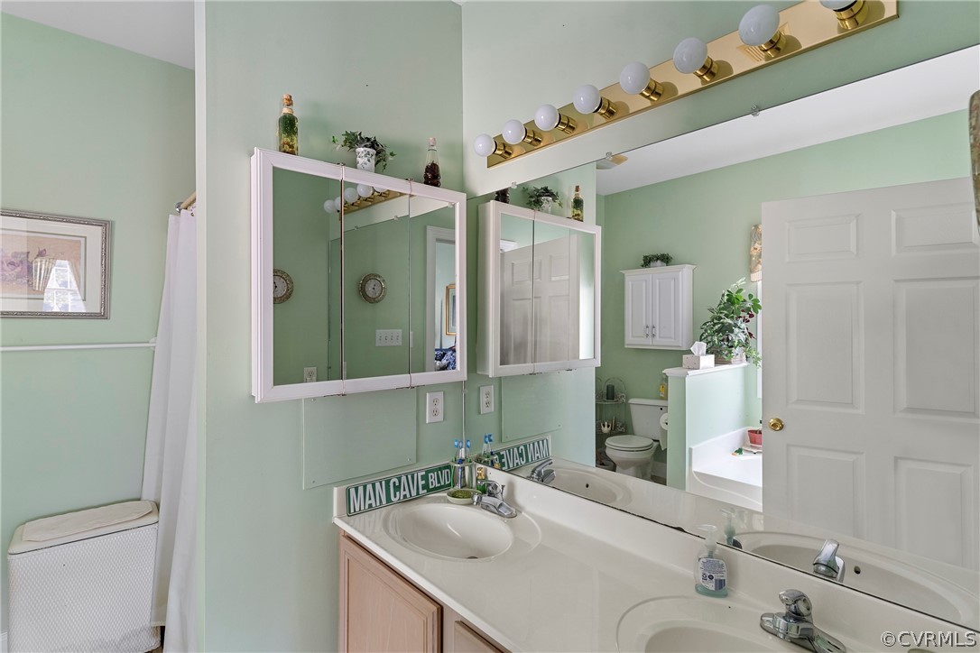 11908 Misty Spring Court Midlothian, VA 23112 - Photo 17 of 30 Gallery Image 17