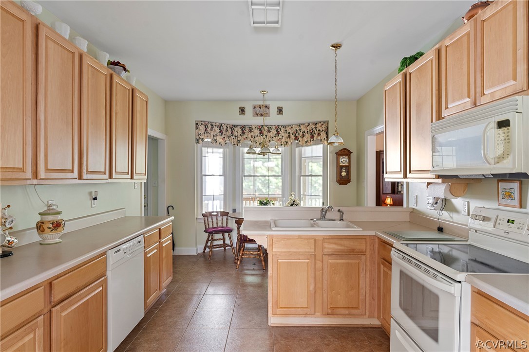 11908 Misty Spring Court Midlothian, VA 23112 - Photo 10 of 30 Gallery Image 10