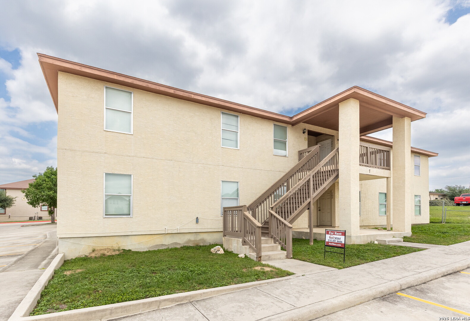 6482 Spring Time Street San Antonio, TX 78249 - Photo 2 of 26