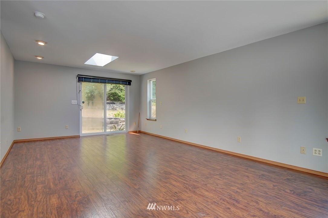9555 Banner Road Southeast Port Orchard, WA 98367 - Photo 21 of 37 Gallery Image 21
