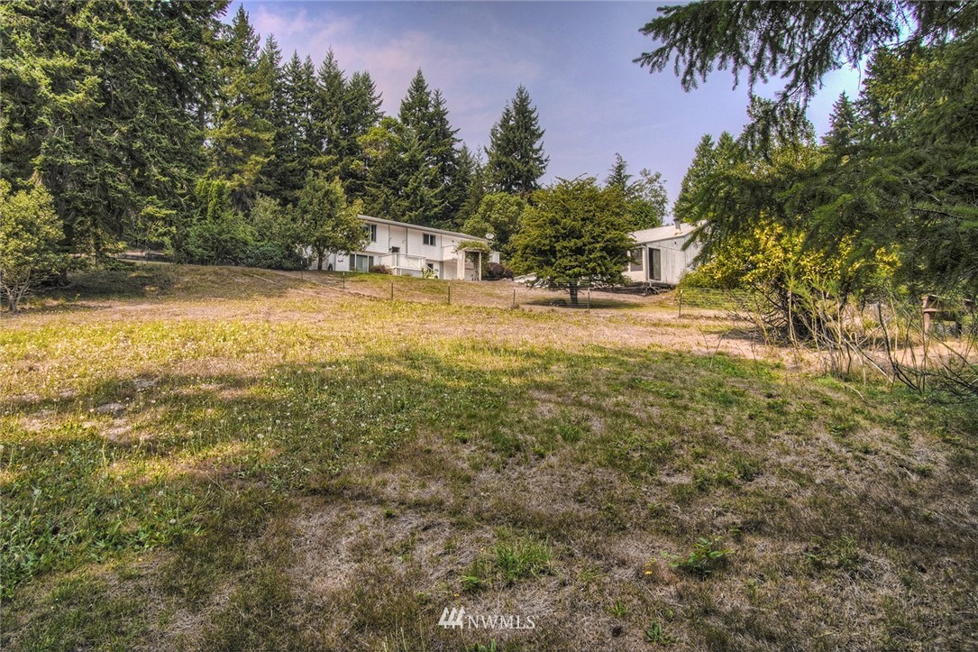 9555 Banner Road Southeast Port Orchard, WA 98367 - Photo 36 of 37 Gallery Image 36