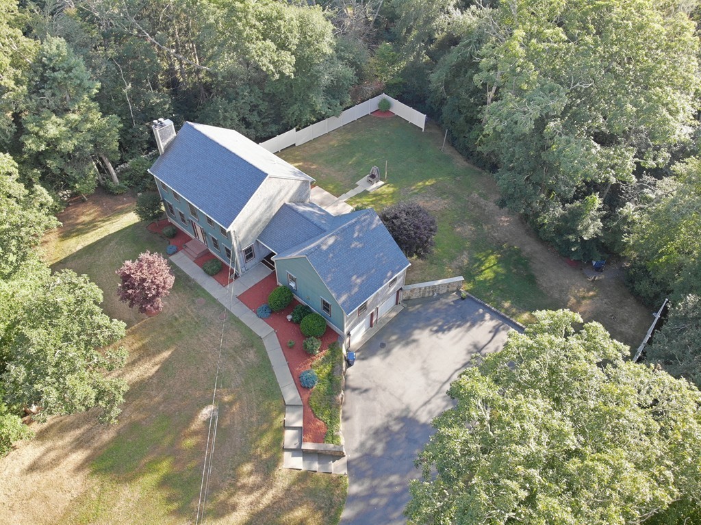 33 Division Road Westport, MA 02790 - Photo 6 of 30 Gallery Image 6