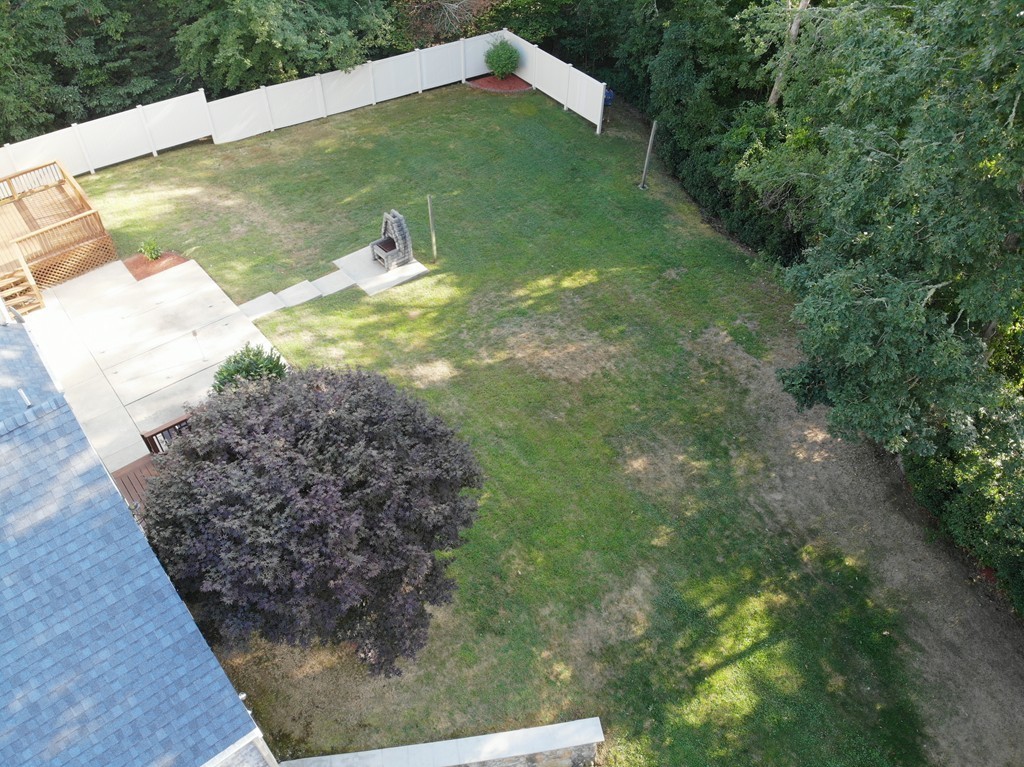 33 Division Road Westport, MA 02790 - Photo 7 of 30 Gallery Image 7