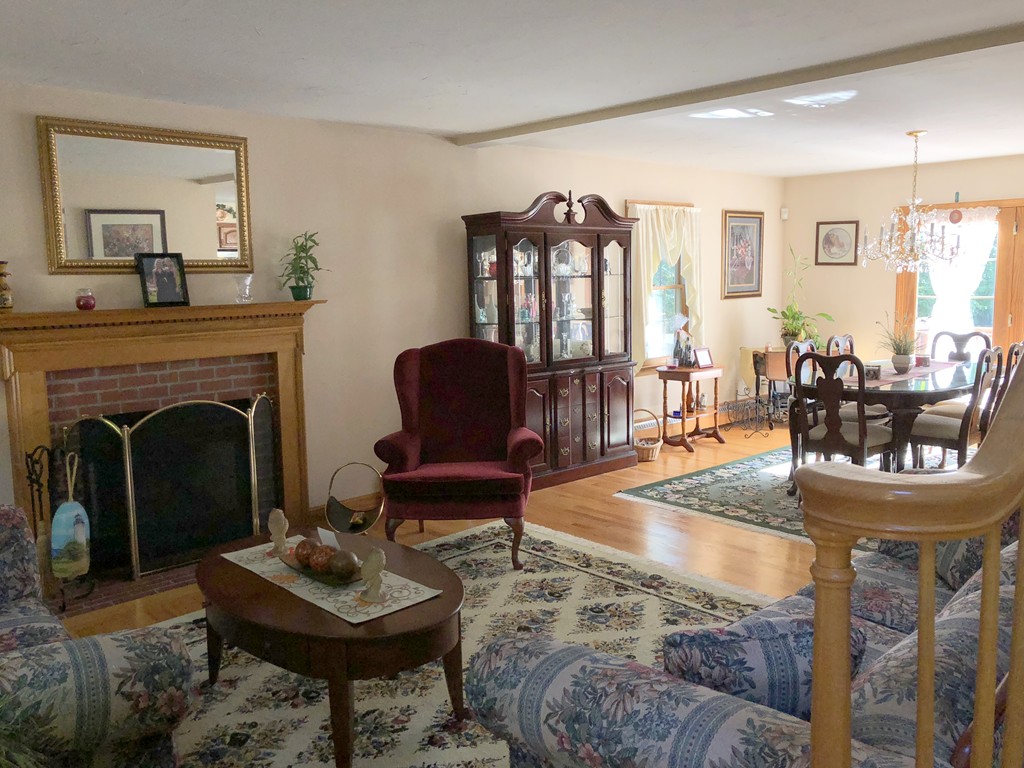 33 Division Road Westport, MA 02790 - Photo 10 of 30 Gallery Image 10