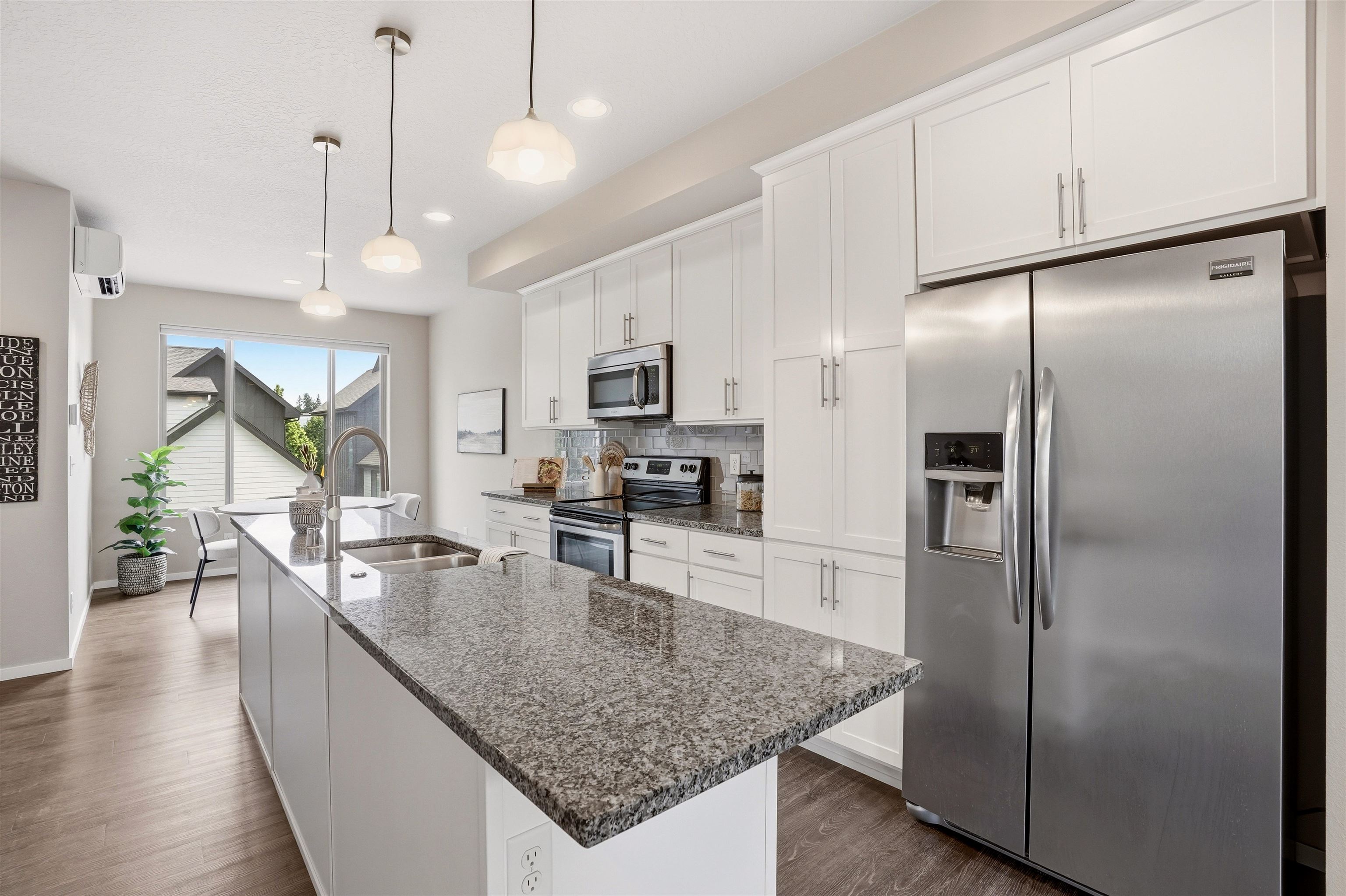 2411 West Bridge Avenue Spokane, WA 99201 - Photo 14 of 42