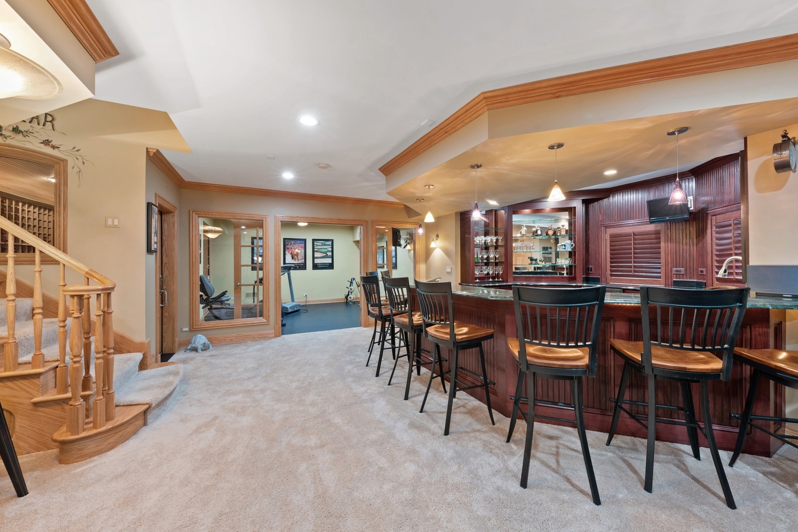 776 North Inverway Road Inverness, IL 60067 - Photo 21 of 31 a lobby with furniture and a dining table
