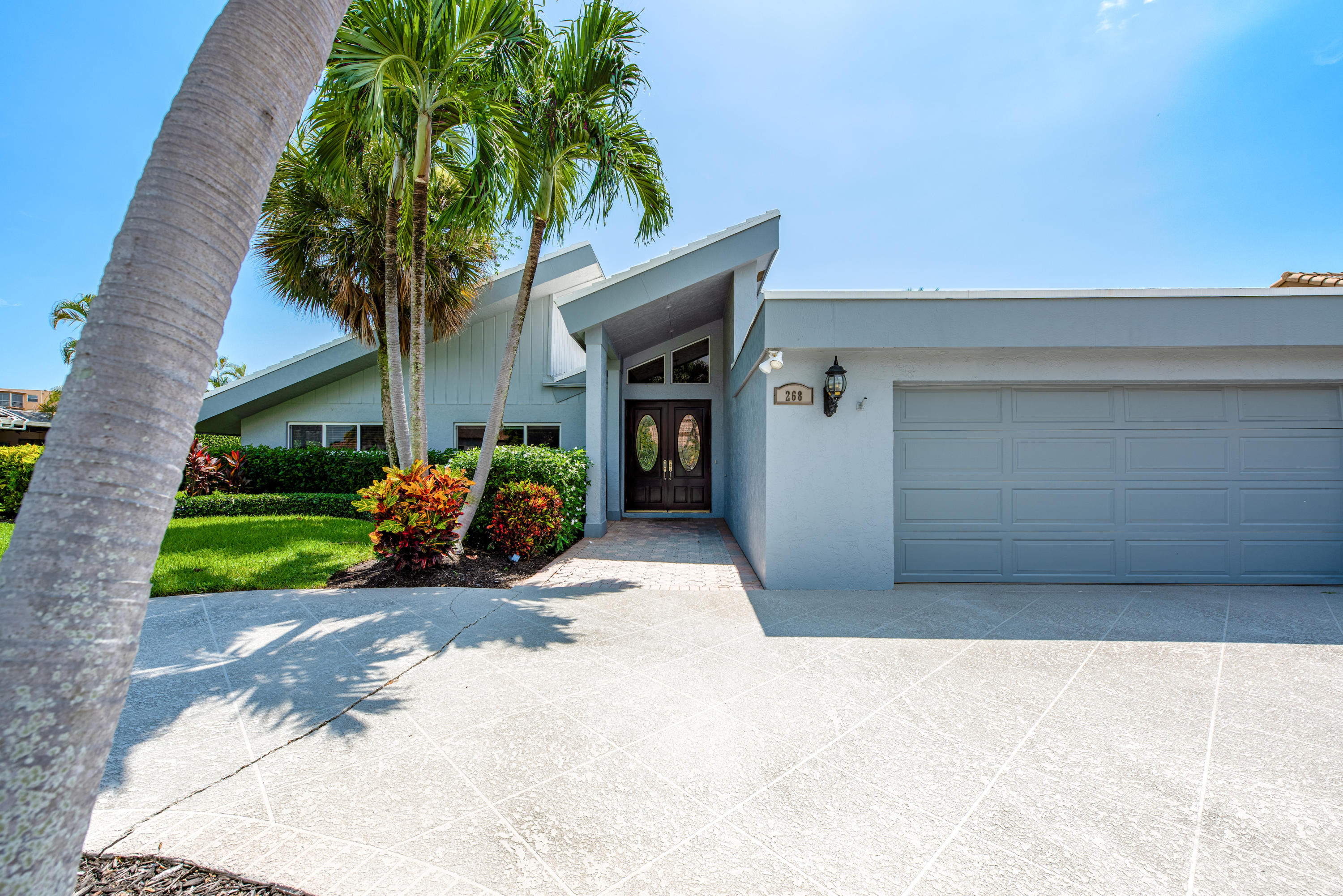 268 Northwest 64th Street Boca Raton, FL 33487 - Photo 35 of 40 Front of Home 6