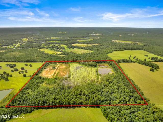 $180,000 | 357 Road Kiln Ms 39556, Kiln, MS 39556