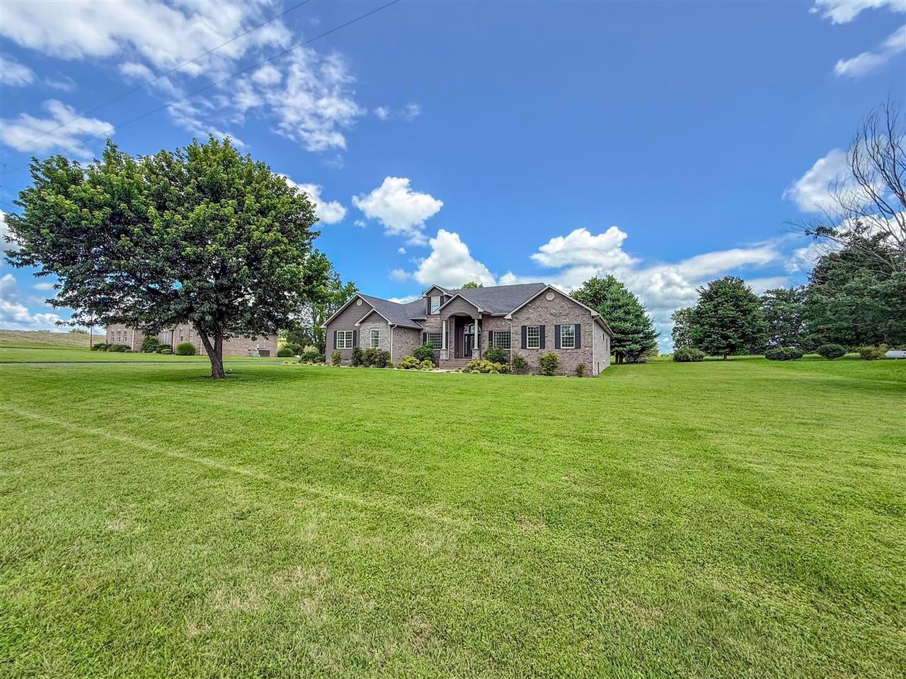 48 Oakwind Road Glasgow, KY 42141 - Photo 2 of 70 Gallery Image 2