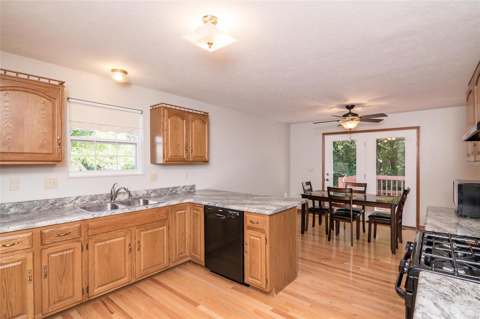 12817 North Ridge Drive Highland, IL 62249 - Photo 12 of 42