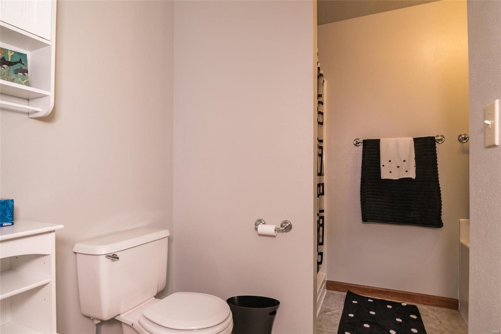 12817 North Ridge Drive Highland, IL 62249 - Photo 16 of 42