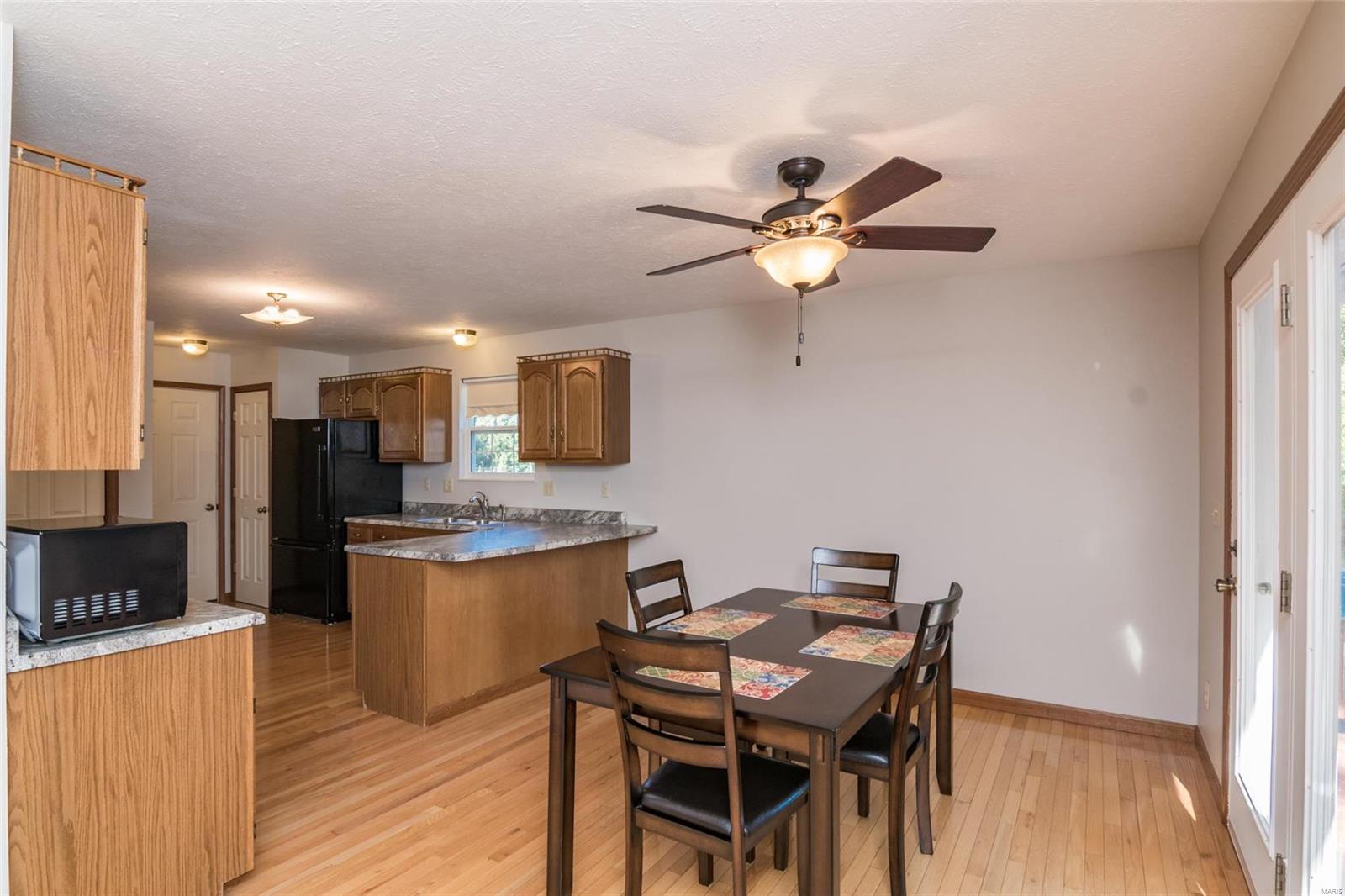 12817 North Ridge Drive Highland, IL 62249 - Photo 8 of 42