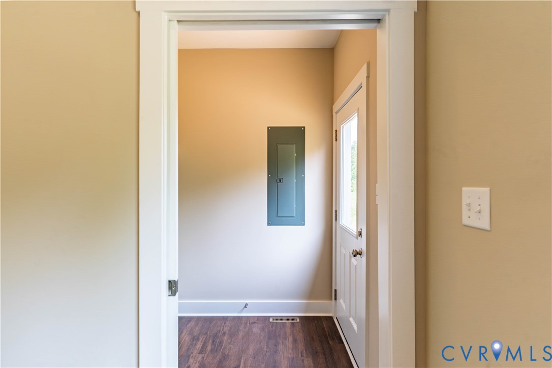5712 Darlington Heights Road Cullen, VA 23934 - Photo 24 of 31