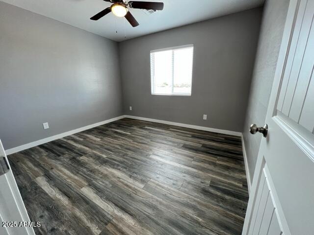 4552 North Loring Road Casa Grande, AZ 85194 - Photo 13 of 48 an empty room with windows