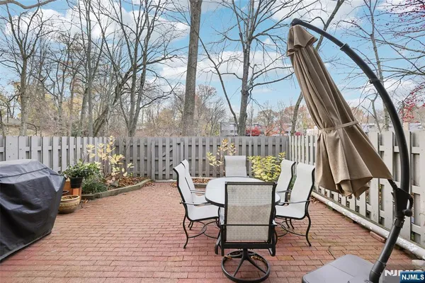 $4,500 | 161 Pond Drive, Unit 13E, Washington Township, NJ 07676