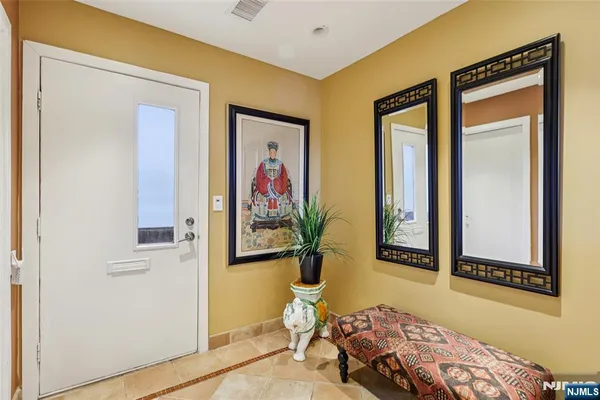 $4,500 | 161 Pond Drive, Unit 13E, Washington Township, NJ 07676