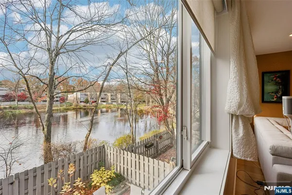 $4,500 | 161 Pond Drive, Unit 13E, Washington Township, NJ 07676