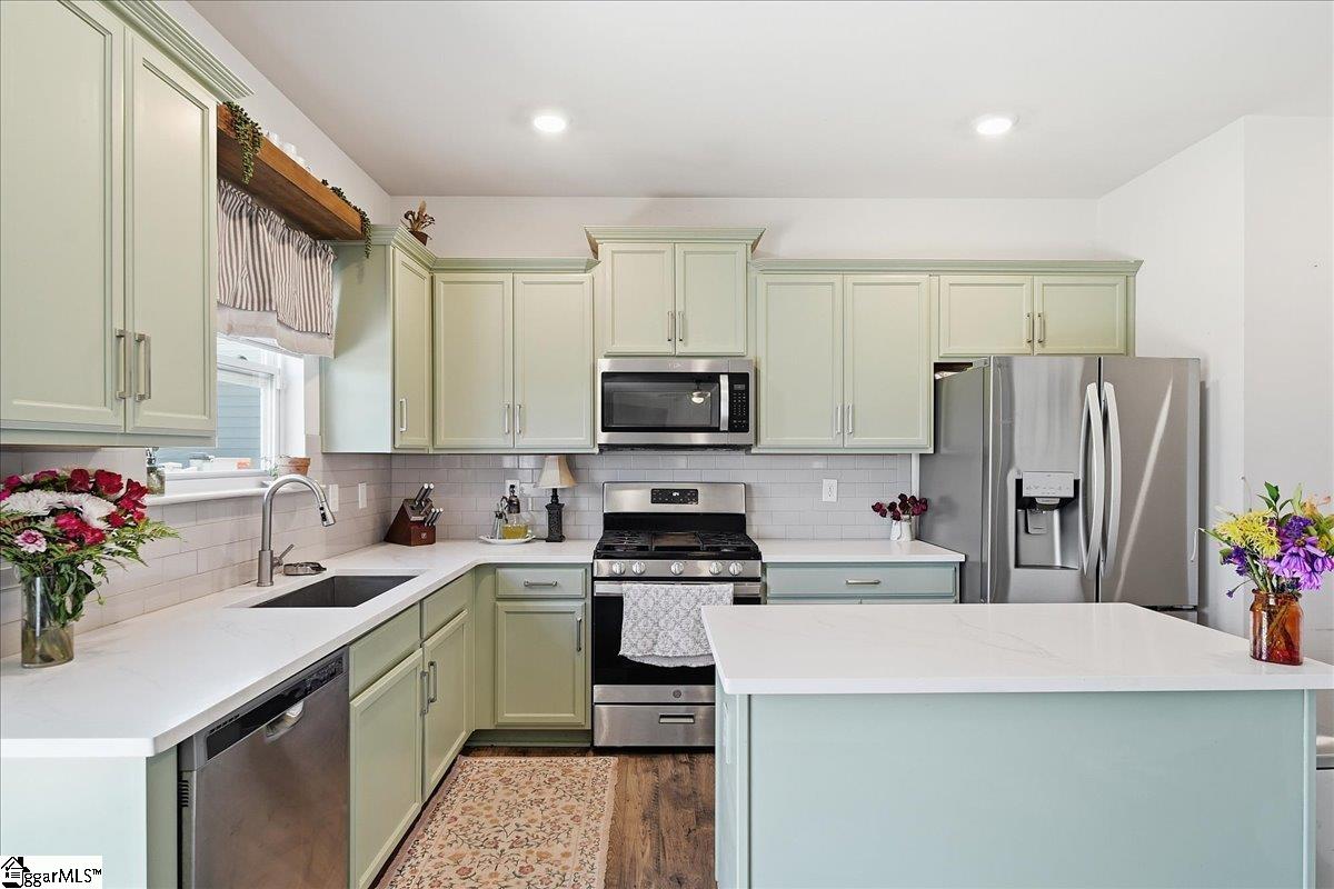 8 Garden Hill Road Simpsonville, SC 29680 - Photo 7 of 46
