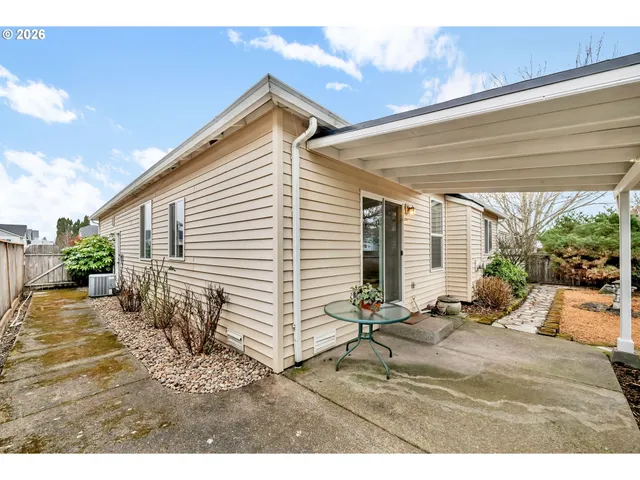 $465,000 | 1493 Adelman Loop, Eugene, OR 97402