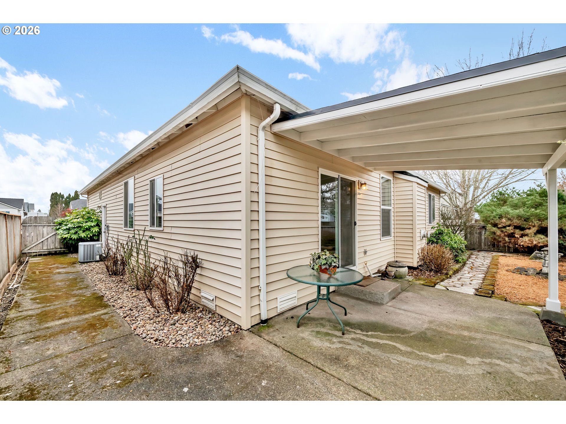 1493 Adelman Loop Eugene, OR 97402 - Photo 31 of 39