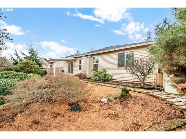 $465,000 | 1493 Adelman Loop, Eugene, OR 97402