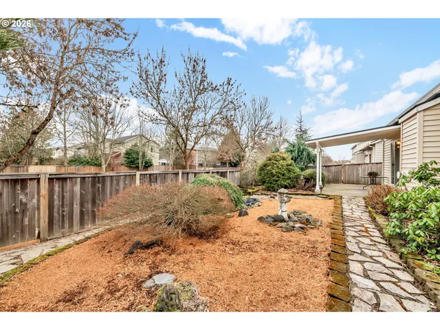 $465,000 | 1493 Adelman Loop, Eugene, OR 97402