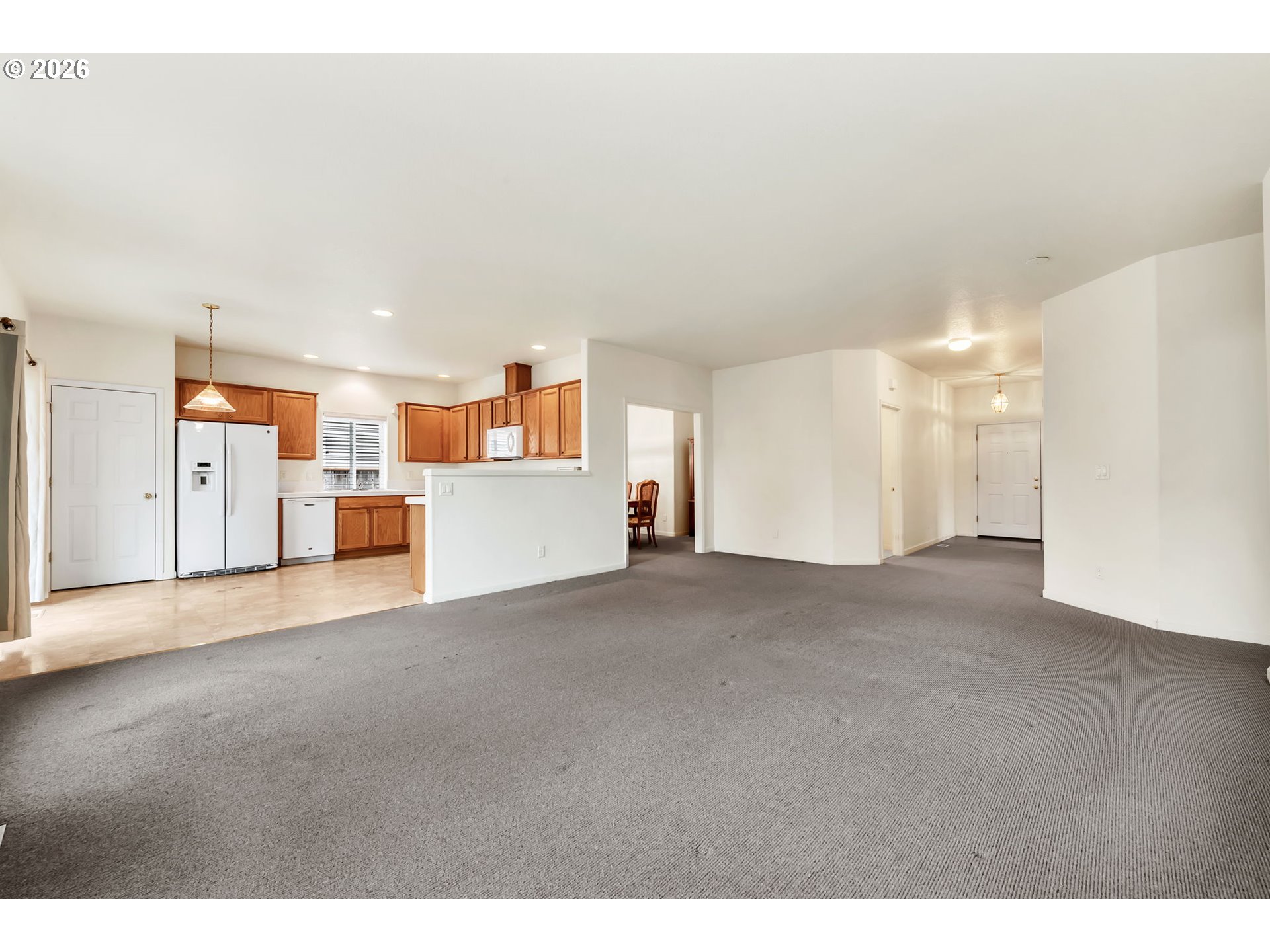 1493 Adelman Loop Eugene, OR 97402 - Photo 6 of 39