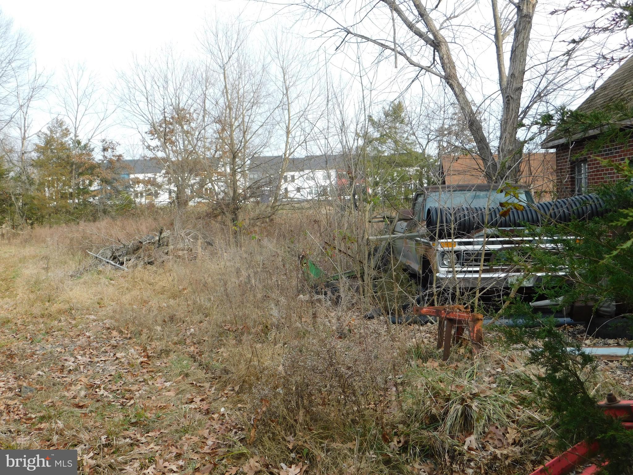 25534 Gum Spring Road Chantilly, VA 20152 - Photo 9 of 21