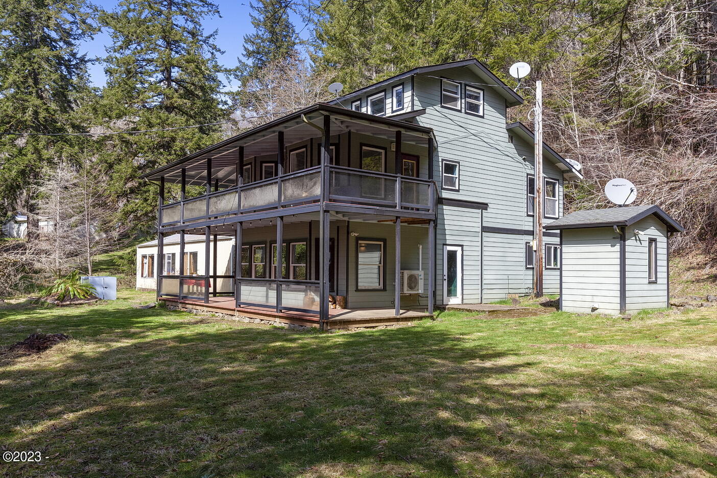 11967 Logsden Road Blodgett, OR 97326 - Photo 2 of 46 Front View