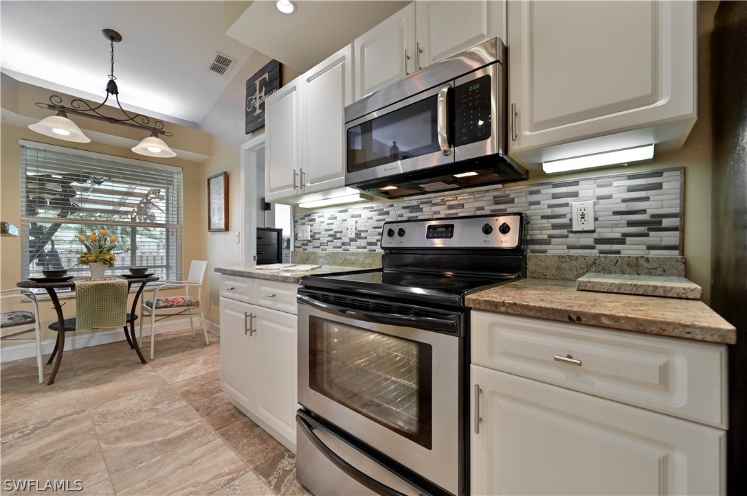 18408 Sunflower Road Fort Myers, FL 33967 - Photo 8 of 26 Gallery Image 8