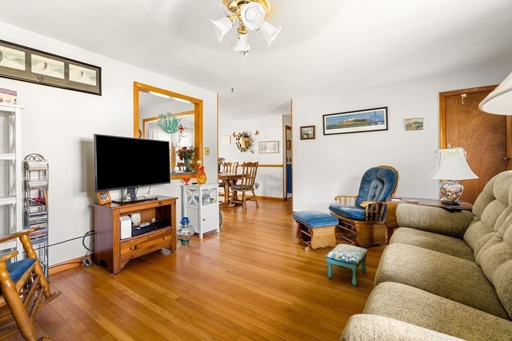 2 Staunton Road Groveland, MA 01834 - Photo 11 of 34 Gallery Image 11