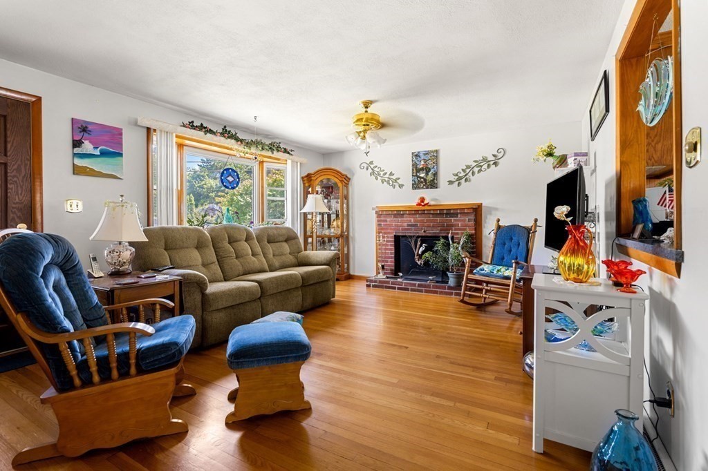 2 Staunton Road Groveland, MA 01834 - Photo 12 of 34 Gallery Image 12