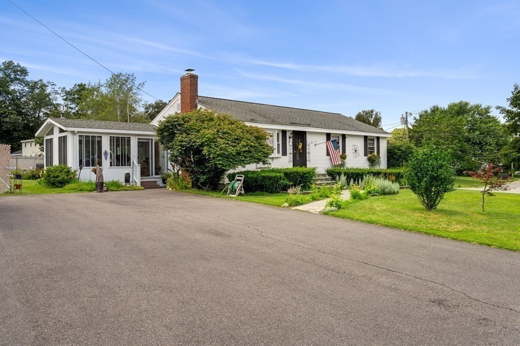 2 Staunton Road Groveland, MA 01834 - Photo 33 of 34 Gallery Image 33