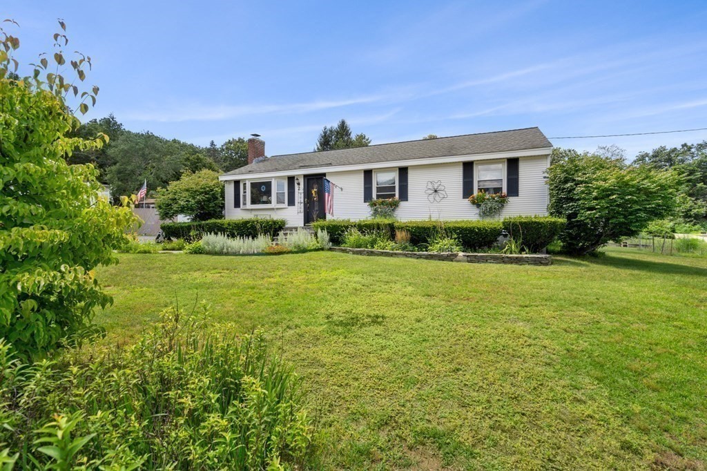 2 Staunton Road Groveland, MA 01834 - Photo 34 of 34 Gallery Image 34