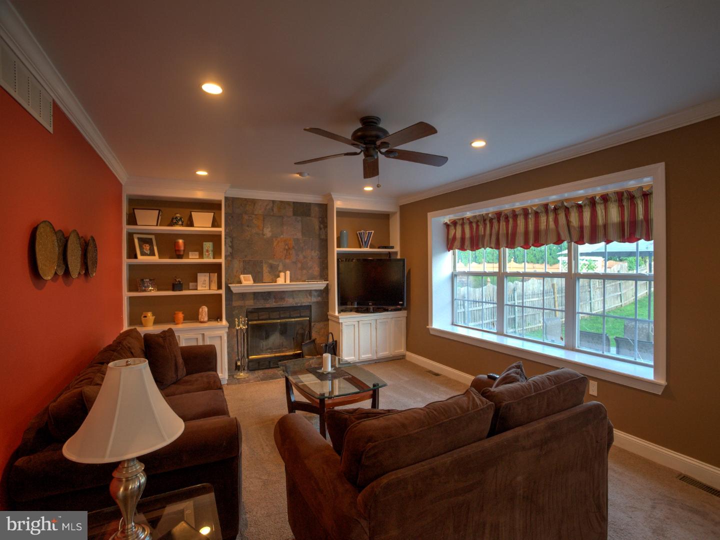 31 Equitation Way Sewell, NJ 08080 - Photo 11 of 25 Family Room