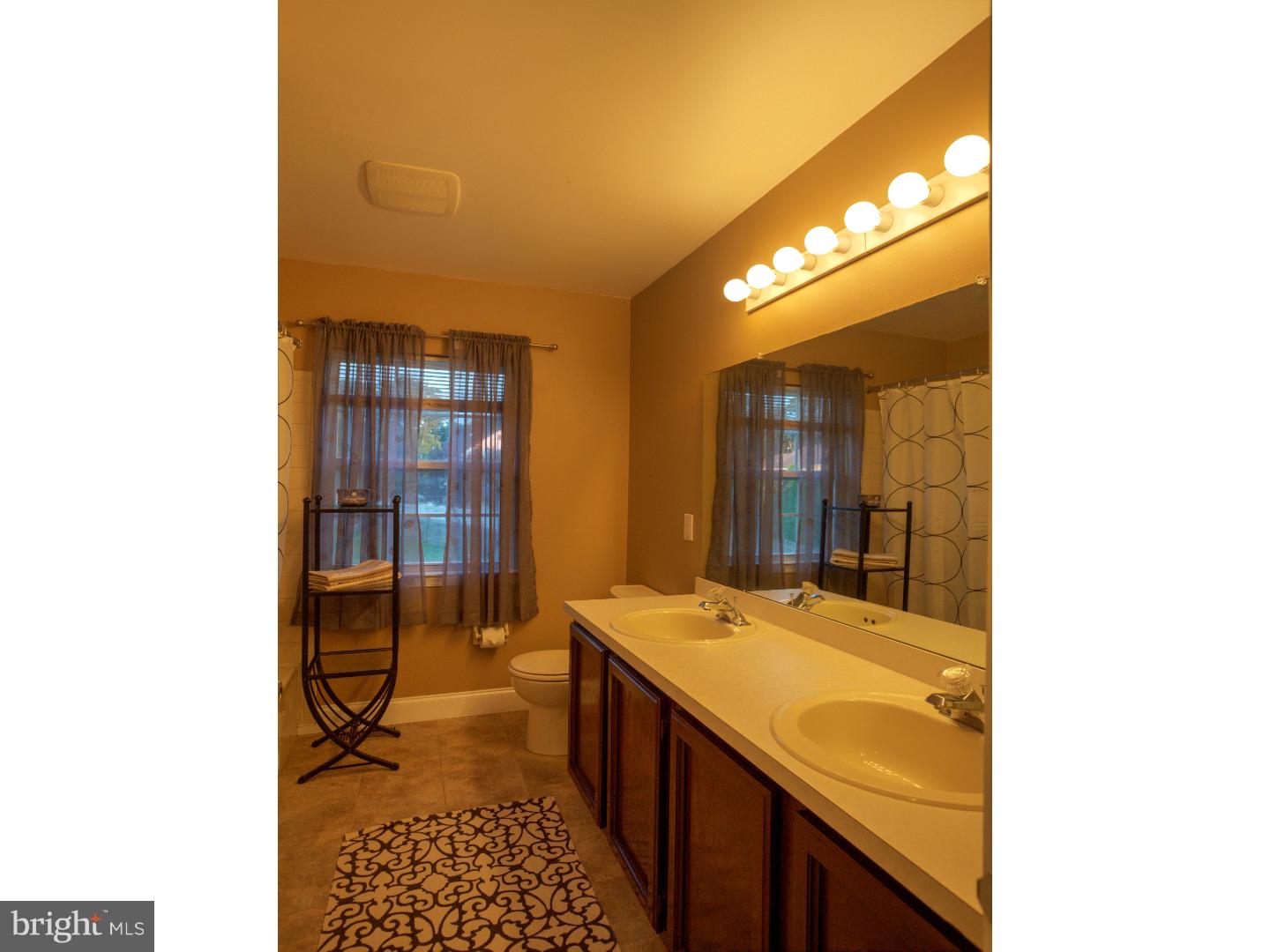 31 Equitation Way Sewell, NJ 08080 - Photo 25 of 25 Bathroom