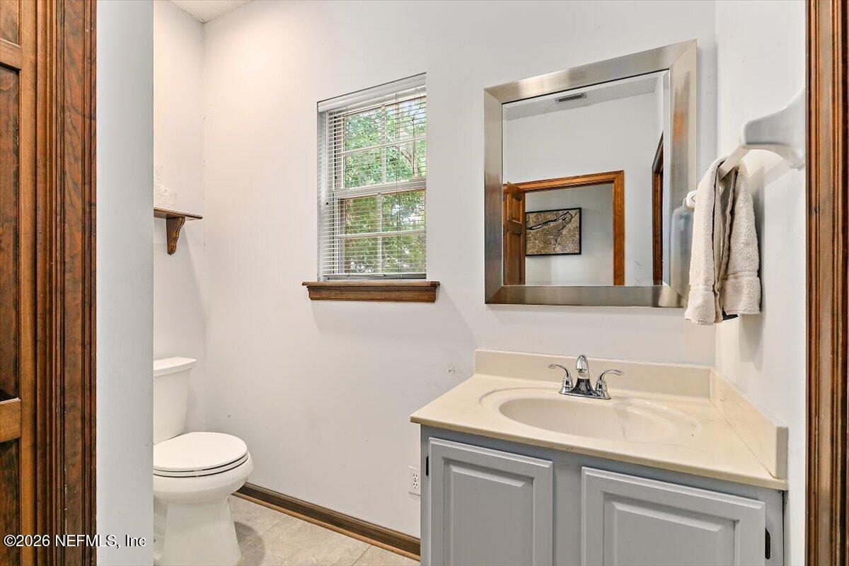 6443 Jack Wright Island Road St. Augustine, FL 32092 - Photo 23 of 49 23-Powder Room
