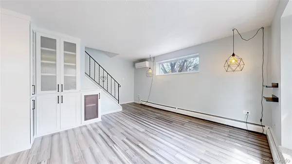 $2,135 | 1355 North Gaylord Street, Unit 5, Denver, CO 80206