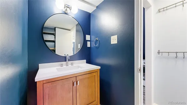 $2,135 | 1355 North Gaylord Street, Unit 5, Denver, CO 80206
