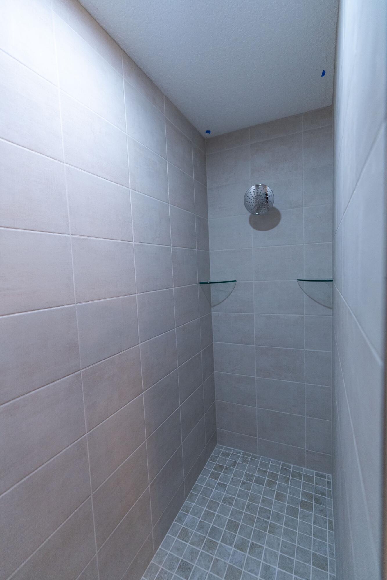 1471 Tharp Road Southeast Palm Bay, FL 32909 - Photo 9 of 13 Tharp master shower