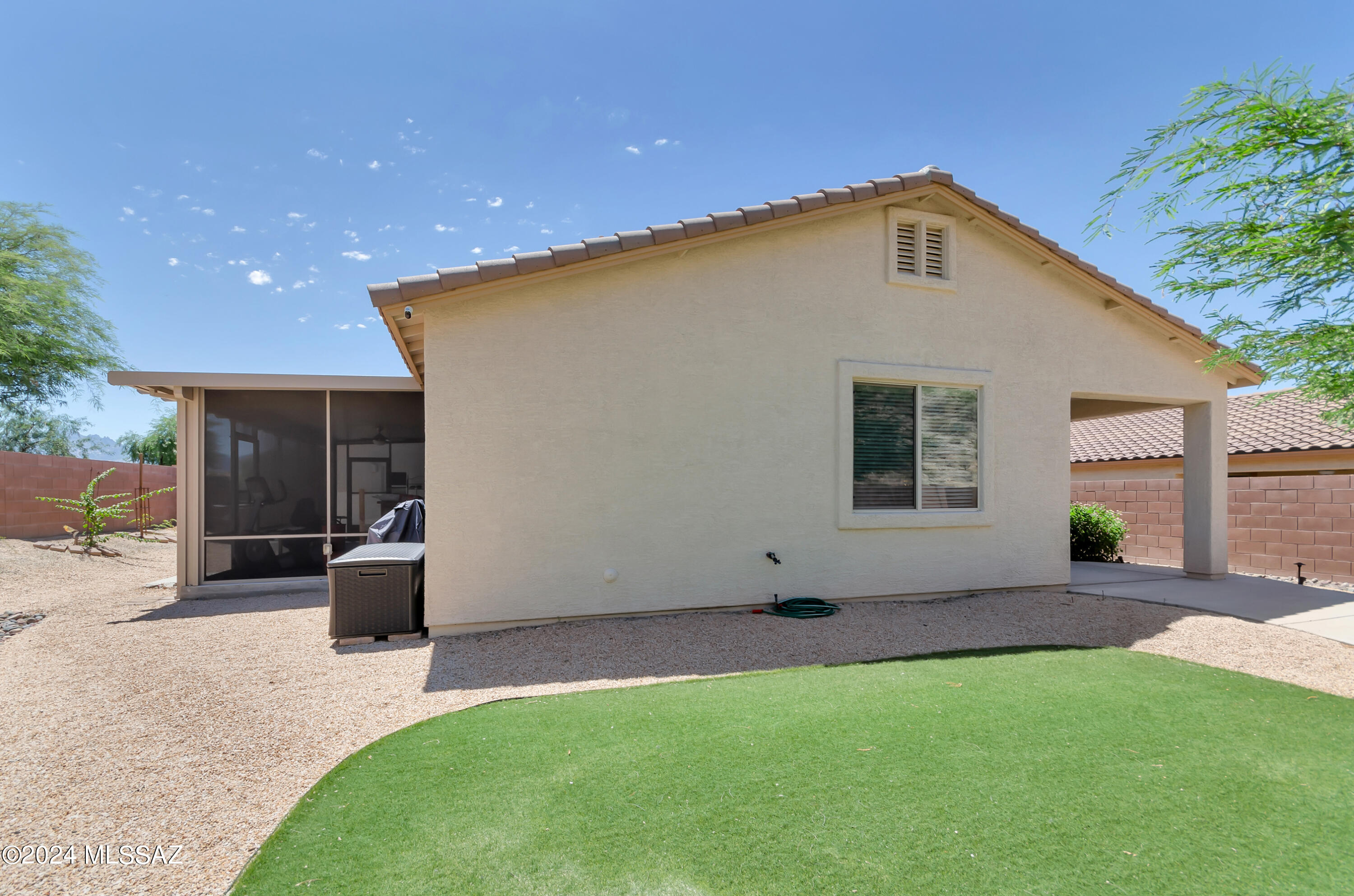 38925 South Running Roses Lane Tucson, AZ 85739 - Photo 33 of 35