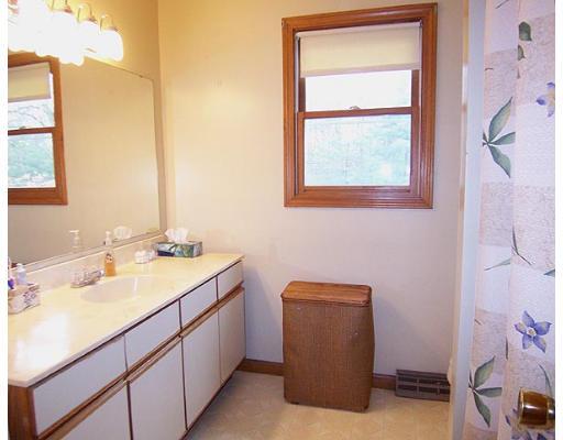 70 Brianna Lane Springfield, MA 01129 - Photo 14 of 16 Gallery Image 14