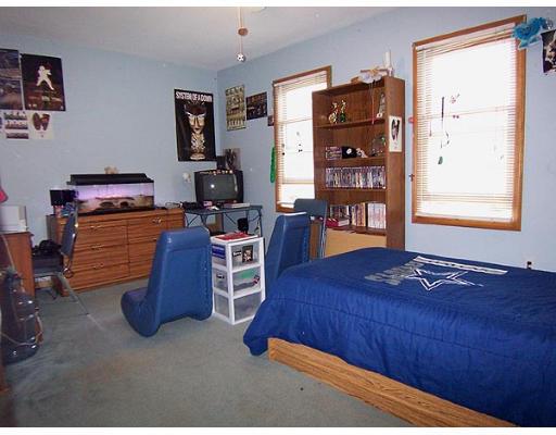 70 Brianna Lane Springfield, MA 01129 - Photo 10 of 16 Gallery Image 10