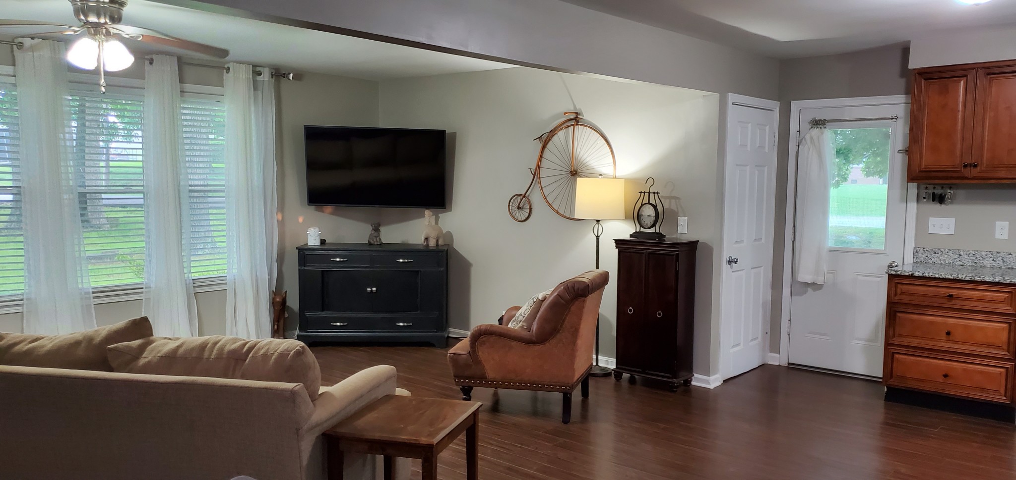 2087 Landon Road Clarksville, TN 37043 - Photo 8 of 32 a living room with furniture and a flat screen tv