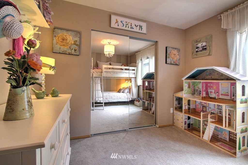 5609 Southeast 2nd Court Renton, WA 98059 - Photo 16 of 20 Gallery Image 16